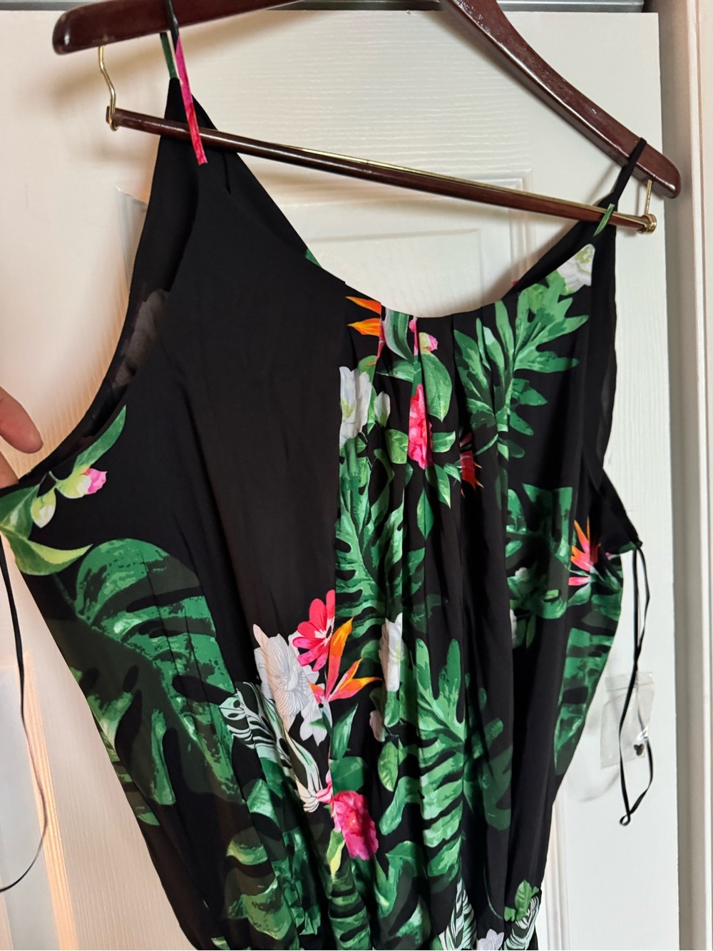 Vince Camuto Tropical Floral Belted Jumpsuit Women’s XL NWT - Picture 4 of 9